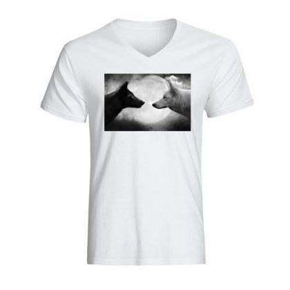 Print on t-shirt with V (white)